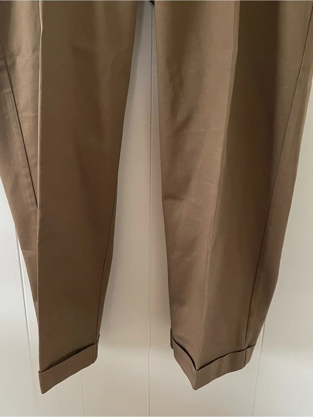 Roundtree & York TravelSmart Men’s Brown Dress Pants 44x30 Pleated Cotton